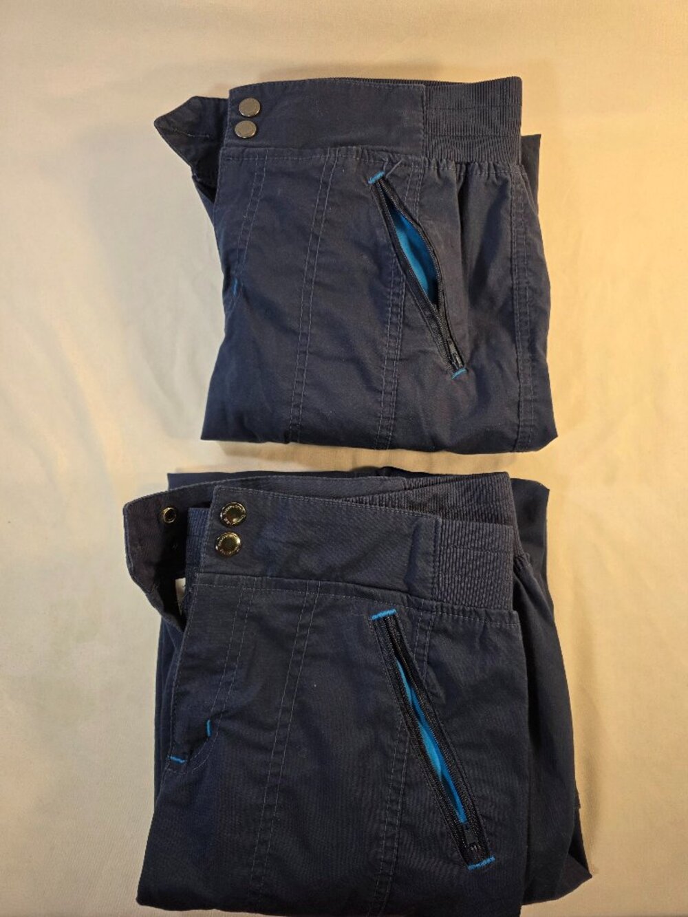 Spread Good Cheer Scrubs Bottoms Lot of 2 Blue Size Medium